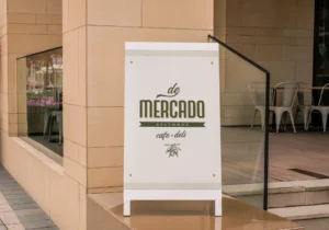 Exterior stand design for the DeMercado - Cafe & Deli